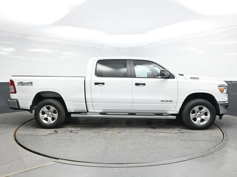 Used 2023 RAM 1500 Big Horn AWD/4WD image 9