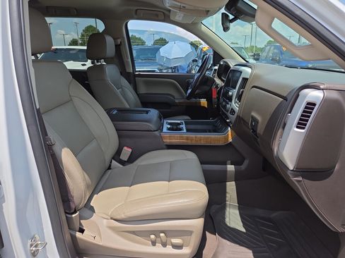 Used 2018 GMC Sierra 1500 SLT AWD/4WD image 15