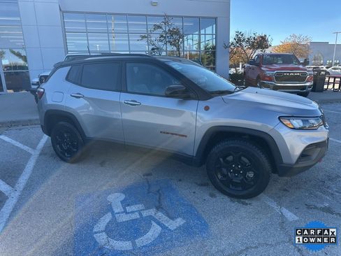 Used 2023 Jeep Compass Trailhawk image 37