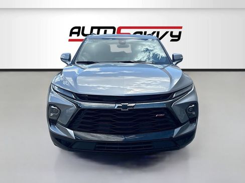 Used 2024 Chevrolet Blazer RS FWD image 2