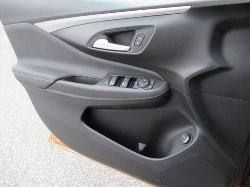 New 2025 Buick Envista Avenir image 26