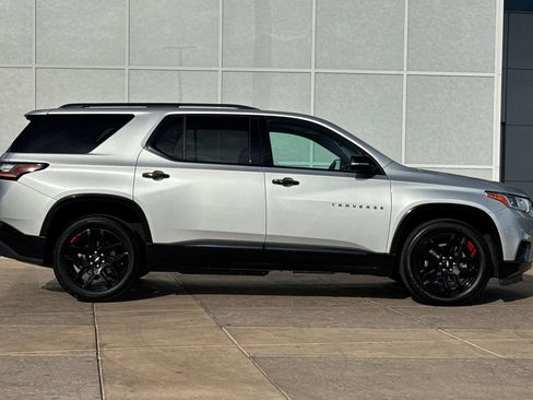 Used 2020 Chevrolet Traverse Premier w/ Redline Edition image 3
