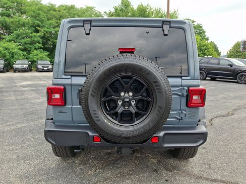 Used 2026 Jeep Wrangler Unlimited Sport AWD/4WD image 10