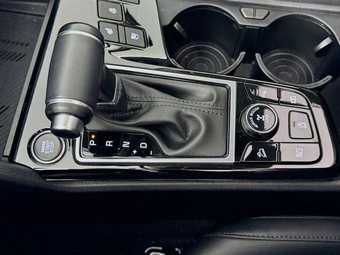 Certified 2023 Kia Sportage SX image 16