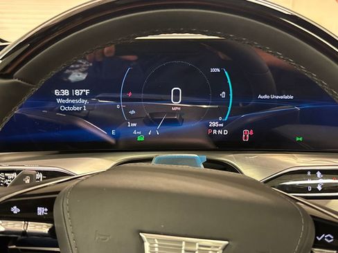 New 2026 Cadillac Vistiq Premium Luxury image 37