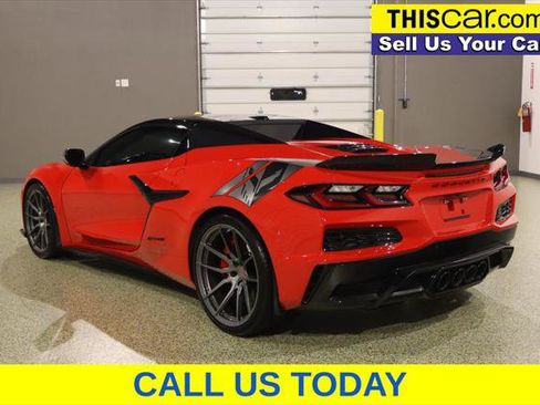 Used 2024 Chevrolet Corvette Z06 RWD image 6
