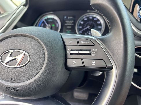 Used 2023 Hyundai Sonata SEL w/ Cargo Package image 19