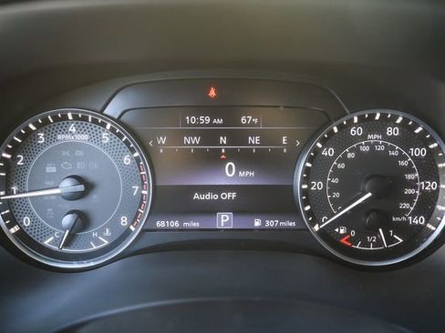 Used 2022 Nissan Armada SL image 25