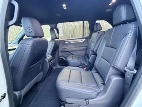 New 2026 GMC Acadia Elevation w/ Elevation Premium Package image 18