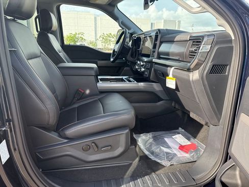 New 2025 Ford F250 Lariat w/ Lariat Ultimate Package image 23