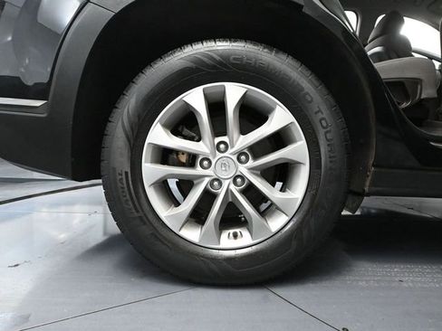 Used 2019 Hyundai Santa Fe SEL w/ Cargo Package image 13