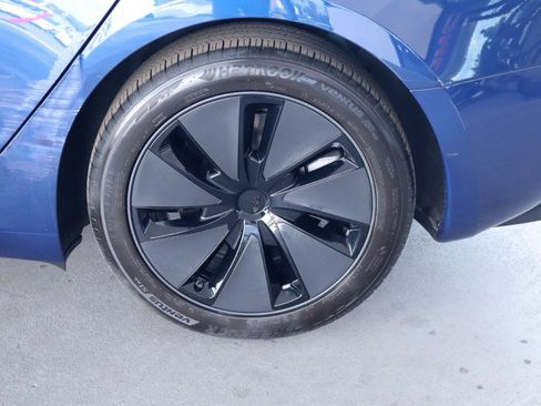 Used 2024 Tesla Model 3 Long Range RWD image 11