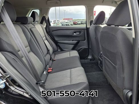 Used 2026 Nissan Rogue SV FWD image 17