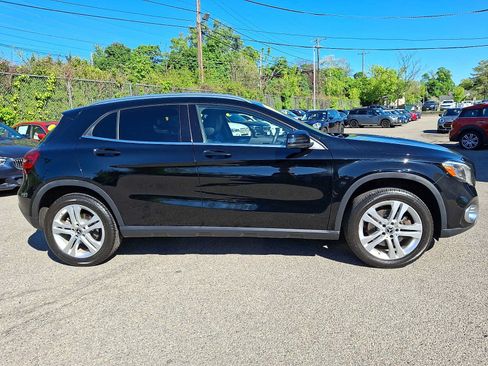 Used 2020 Mercedes-Benz GLA 250 image 7