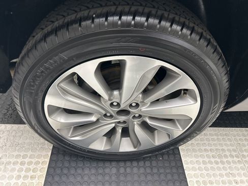 Used 2020 Buick Encore Preferred image 14