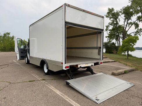 Used 2019 Ford Transit 350 156 DRW RWD image 11