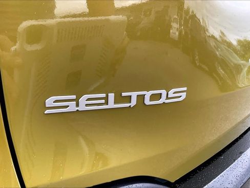 Used 2024 Kia Seltos S image 28