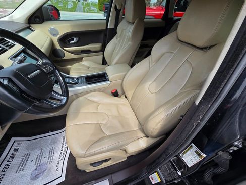 Used 2014 Land Rover Range Rover Evoque Pure Premium image 15