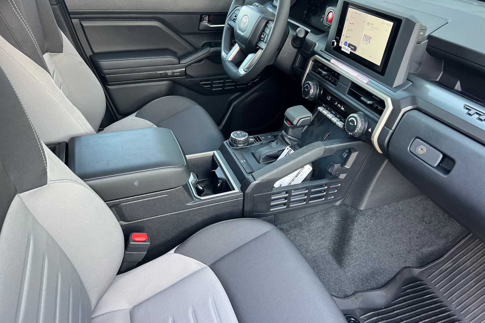 Used 2026 Toyota Tacoma TRD Off-Road AWD/4WD image 15