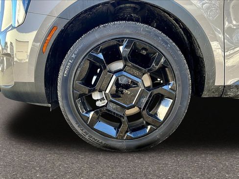 Used 2025 Kia Sorento X-Line EX image 25