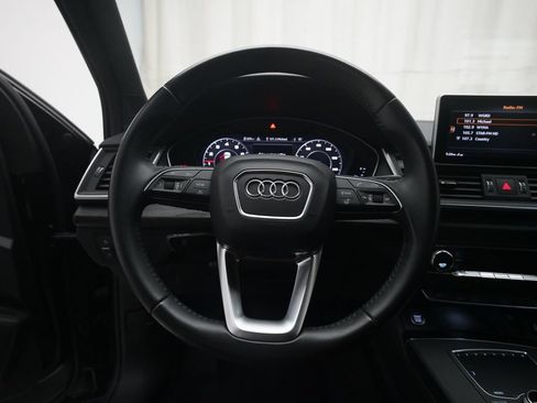 Used 2020 Audi Q5 2.0T Premium Plus w/ Premium Plus Package AWD/4WD image 4