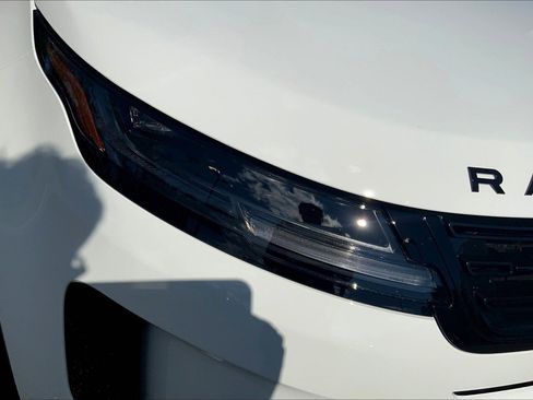 New 2026 Land Rover Range Rover Evoque S image 13