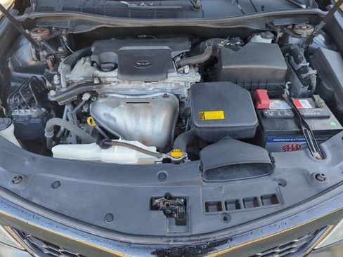 Used 2014 Toyota Camry SE image 27
