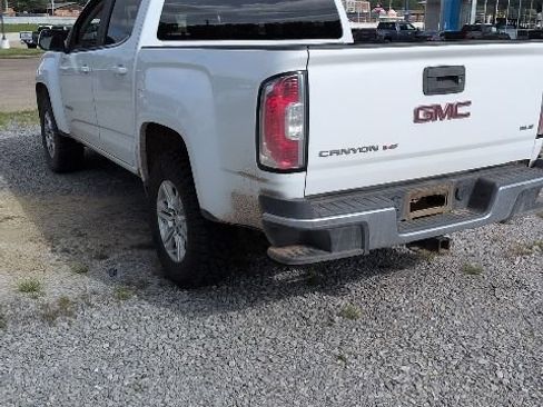Used 2019 GMC Canyon SLE RWD image 4