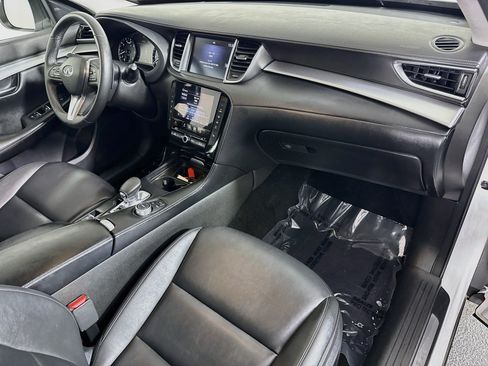 Used 2021 INFINITI QX50 Luxe FWD image 30