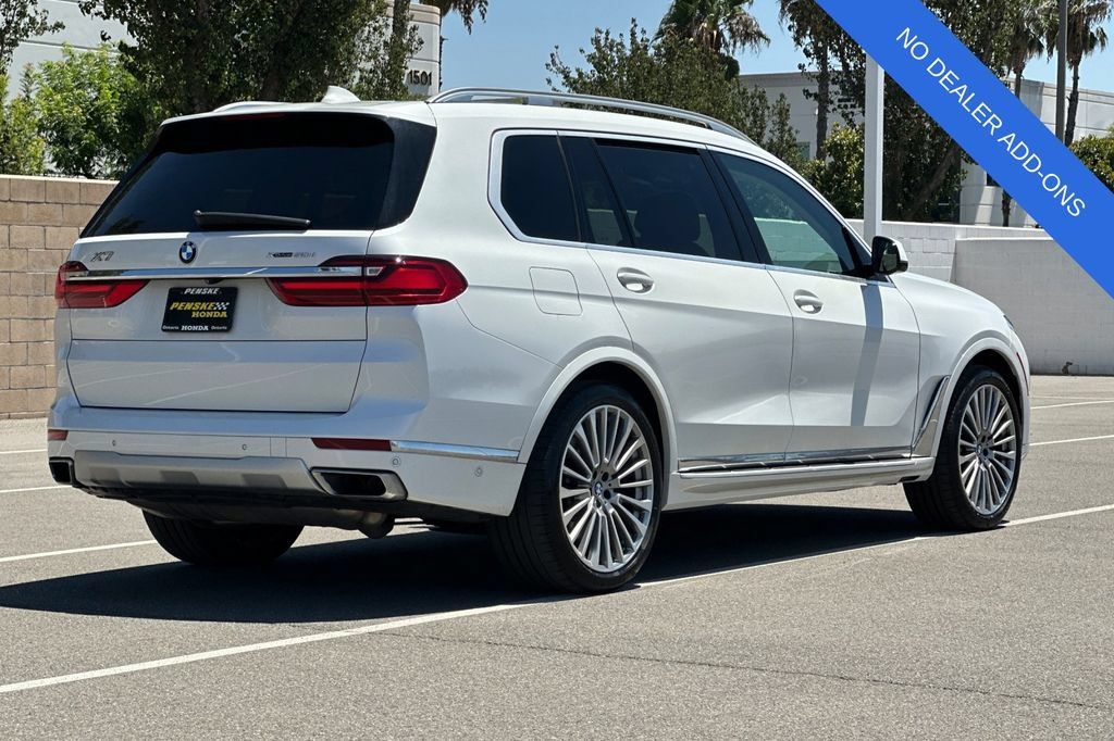 Used 2019 BMW X7 xDrive50i w/ Premium Package AWD/4WD image 4