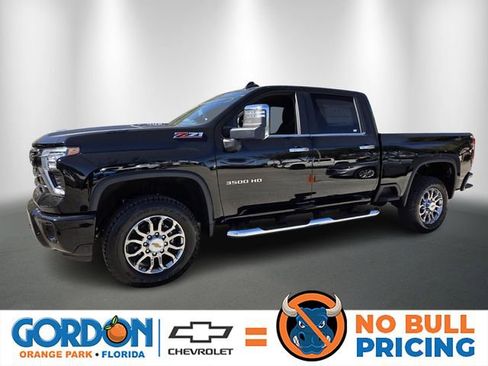 New 2026 Chevrolet Silverado 3500 LT w/ Z71 Chrome Sport Edition AWD/4WD image 1