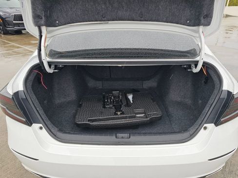 Used 2019 Honda Accord Sport image 15