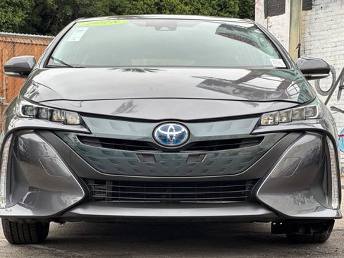 Used 2018 Toyota Prius Prime Plus FWD image 9