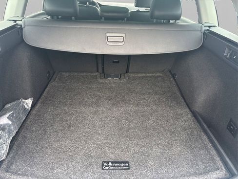 Used 2018 Volkswagen Golf Alltrack SE image 11