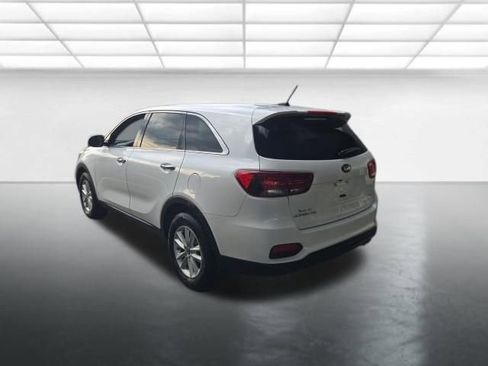 Used 2020 Kia Sorento LX FWD image 6