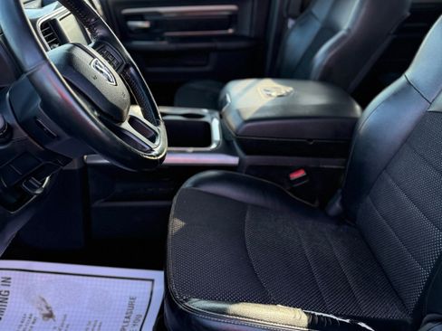 Used 2017 RAM 1500 Sport image 12