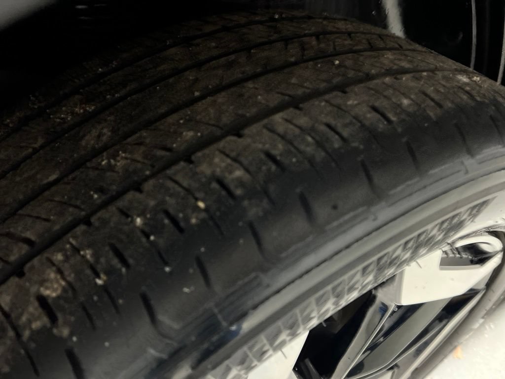 Used 2025 Kia Telluride S FWD image 44