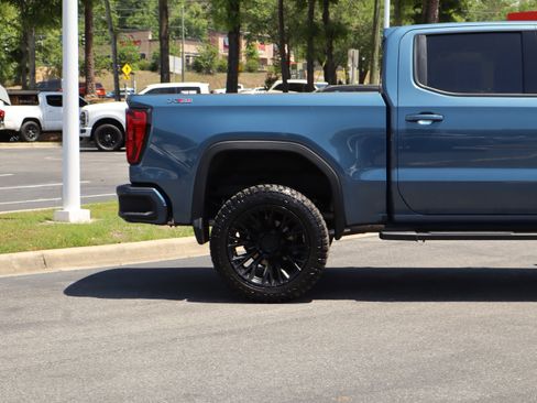 Used 2026 GMC Sierra 1500 Elevation w/ Elevation Premium Package AWD/4WD image 10