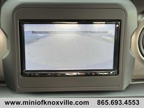 Used 2020 Jeep Wrangler Sport image 27