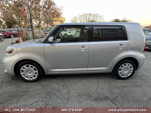 Used 2008 Scion xB image 6