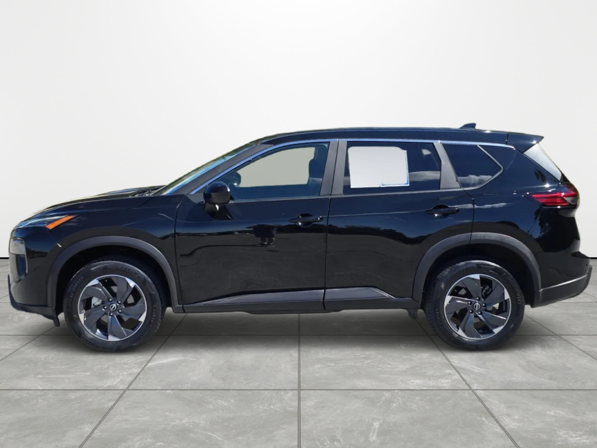 Used 2025 Nissan Rogue SV AWD/4WD image 7