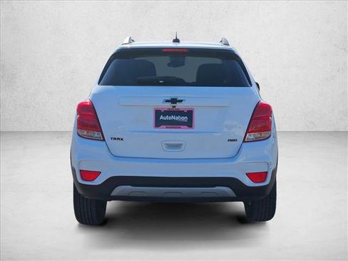 Used 2022 Chevrolet Trax LT w/ Redline Edition AWD/4WD image 5