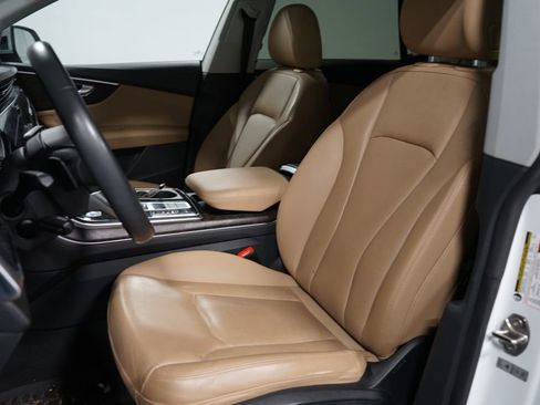 Used 2019 Audi Q8 Premium Plus image 6