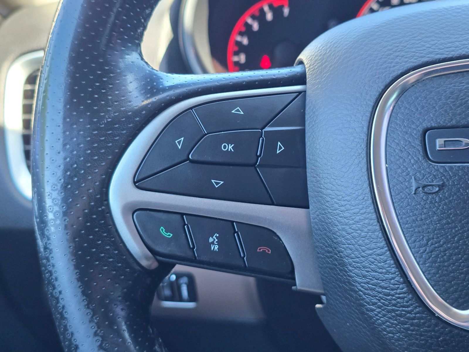 Used 2019 Dodge Durango SXT w/ Trailer Tow Group IV RWD image 23