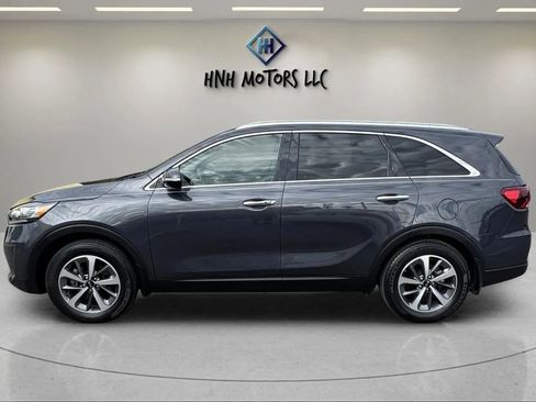 Used 2019 Kia Sorento EX image 2