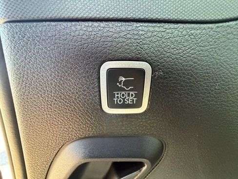 New 2026 Jeep Grand Wagoneer Limited image 18