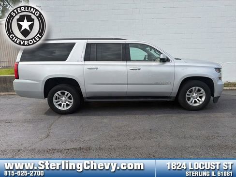 Used 2019 Chevrolet Suburban LT AWD/4WD image 6