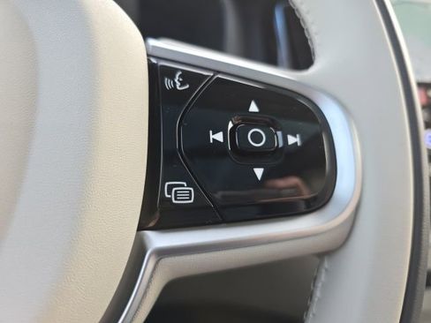New 2026 Volvo XC60 B5 Ultra w/ Climate Package AWD/4WD image 29