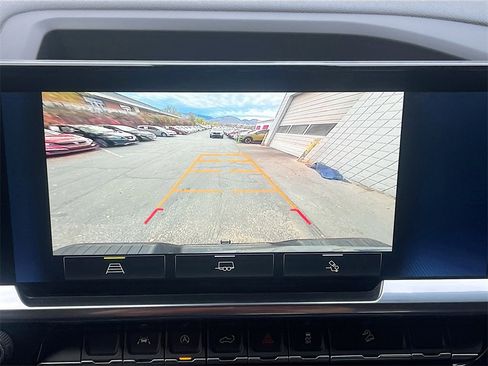 Used 2024 Chevrolet Silverado 1500 LT Trail Boss w/ Convenience Package II image 14