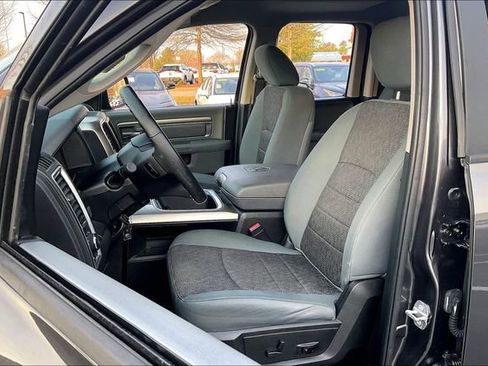 Used 2018 RAM 1500 Big Horn image 25